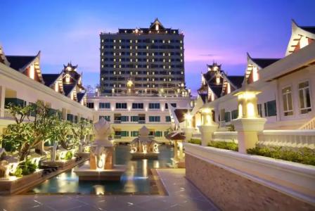 Grand Pacific Sovereign Resort & Spa - 0