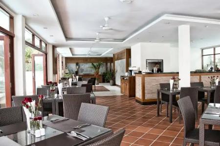 Phunawa Resort Phuket Karon Beach - SHA Plus - 18