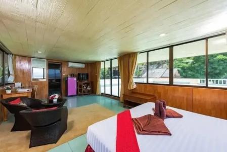 Baan Karon Hill Phuket Resort - 68