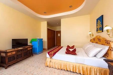Baan Karon Hill Phuket Resort - 64