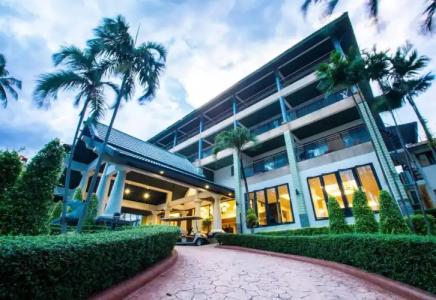 Peach Hill Resort - SHA Extra Plus