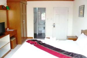 Kata Beach Center Hotel, Kata