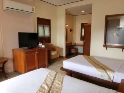 Golden Pine Beach Resort - 100