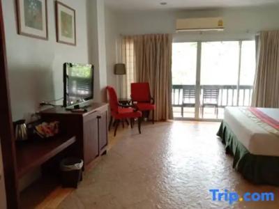 Golden Pine Beach Resort - 25