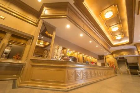 City Beach Resort - 15