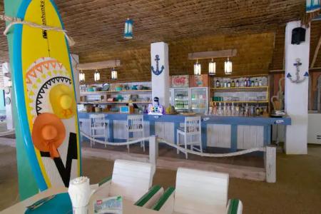 Lime Soda Beachfront Resort - 49