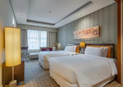 Four Points by Sheraton Bur Dubai - 18