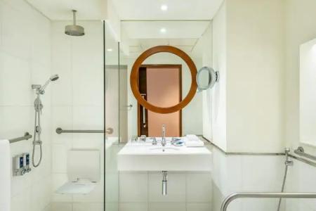 Four Points by Sheraton Bur Dubai - 31