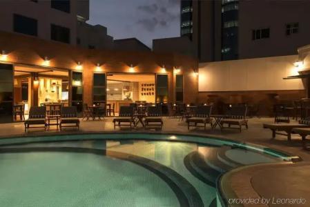 Four Points by Sheraton Bur Dubai - 16