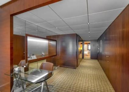 Four Points by Sheraton Bur Dubai - 36