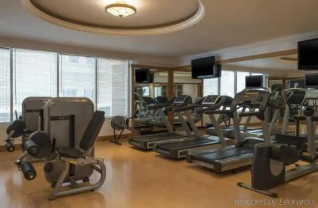 Four Points by Sheraton Bur Dubai - 13