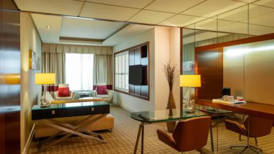 Four Points by Sheraton Bur Dubai - 33