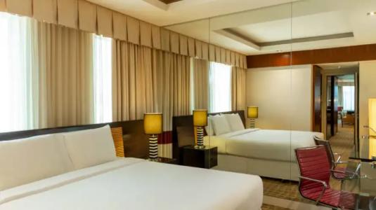 Four Points by Sheraton Bur Dubai - 32