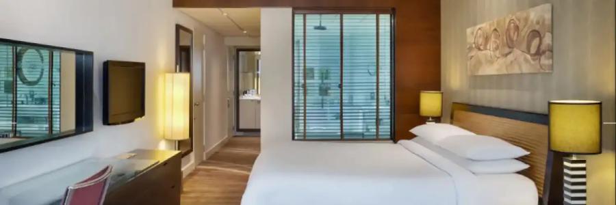 Four Points by Sheraton Bur Dubai - 19