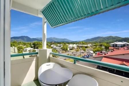 Cairns Sheridan - 107