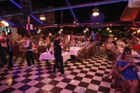 Golden Orange Apart - 16