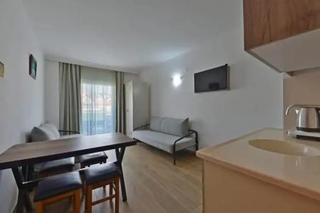 Golden Orange Apart - 31