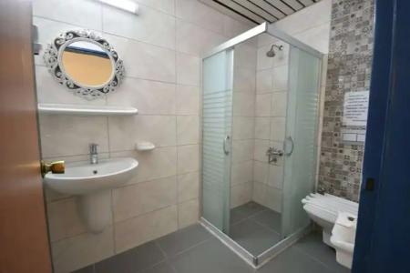 Golden Orange Apart - 6