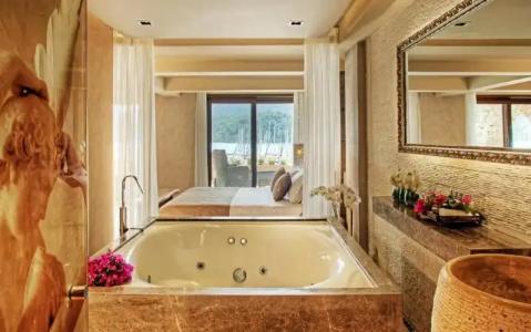 Marti Hemithea - 116