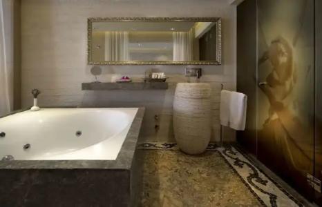 Marti Hemithea - 110