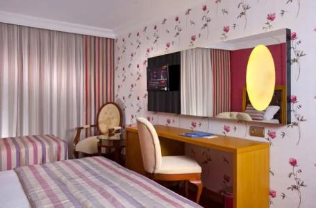 Orsmaris Boutique - 20