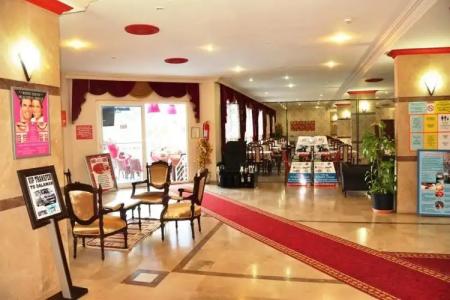 Mustis Royal Plaza - 26
