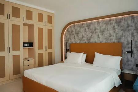 Sheraton Khalidiya - 121