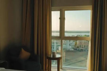 Sheraton Khalidiya - 107