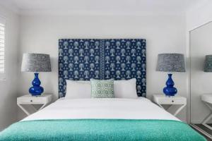 The Lord Byron, Byron Bay