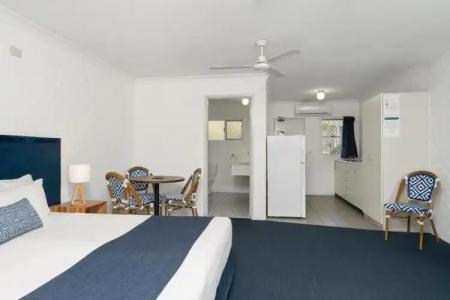 Wollongbar Motel - 75