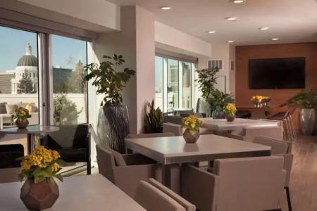 Hyatt Regency Sacramento - 37
