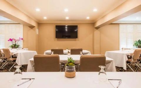 Best Western Plus Pepper Tree Inn - 23