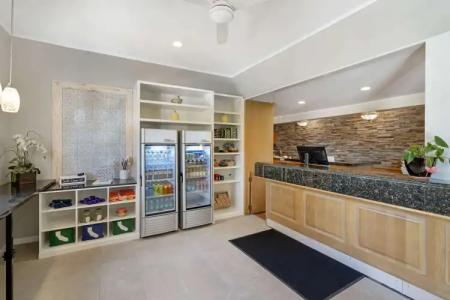 Best Western Plus Santa Barbara - 11