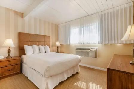 Best Western Plus Santa Barbara - 3