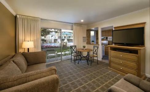 Best Western Plus Santa Barbara - 62