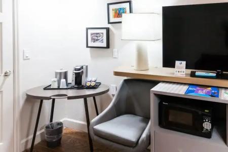 Holiday Inn & Suites Boca Raton - North - 26