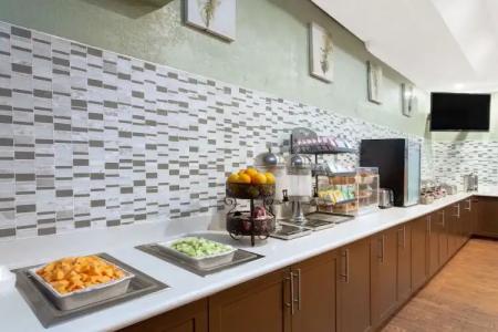 Holiday Inn & Suites Boca Raton - North - 11