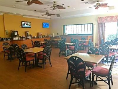 Holiday Inn & Suites Boca Raton - North - 25