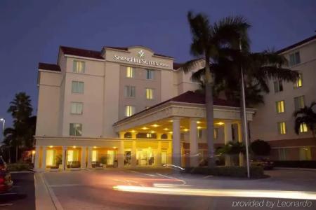 SpringHill Suites Boca Raton - 32