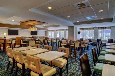 SpringHill Suites Boca Raton - 8
