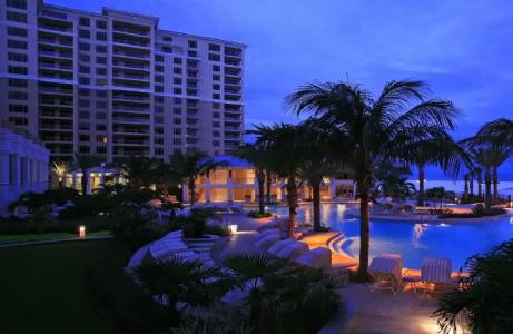 Sandpearl Resort Private Beach - 12