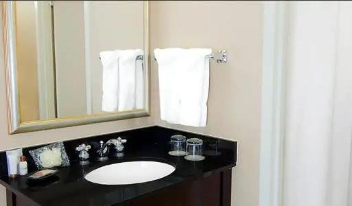 Sheraton Sand Key Resort - 40