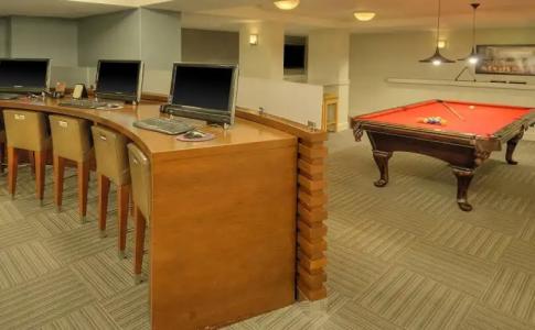 Sheraton Sand Key Resort - 16