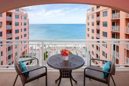 Hyatt Regency Clearwater Beach Resort & Spa - 7