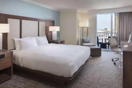 Hilton Clearwater Beach Resort & Spa - 44