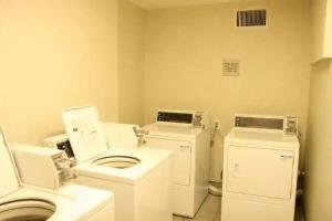 SureStay Plus Hotel by Best Western Clearwater Central, Clearwater