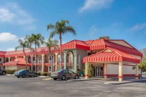 Super 8 by Wyndham Clearwater/US Hwy 19 N, Clearwater
