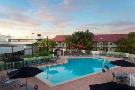La Quinta Inn by Wyndham Cocoa Beach-Port Canaveral - 9