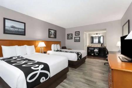 La Quinta Inn by Wyndham Cocoa Beach-Port Canaveral - 4