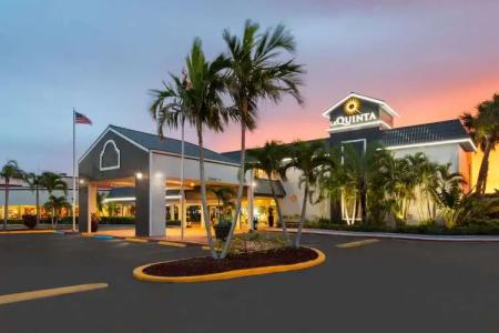 La Quinta Inn by Wyndham Cocoa Beach-Port Canaveral - 12